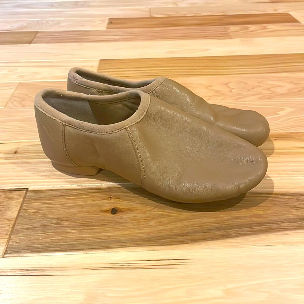 Tan Soft Sole Dance Shoes - Girls